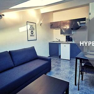 T2 Hyper Centre Vienne- Suite 3 photos Exterior