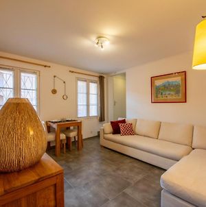 Beautiful Apartment In The Heart Of Saint-Tropez photos Exterior