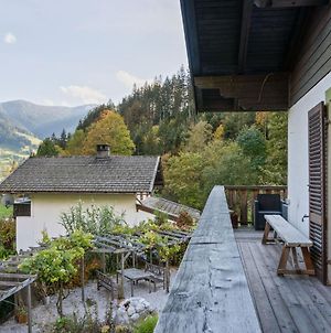 Spacious Chalet In Leogang With Terrace photos Room