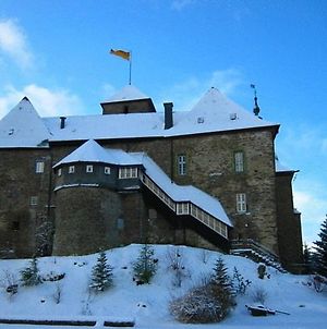 Burg Schnellenberg photos Exterior
