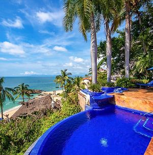Villa In Conchas Chinas Sleeps 10 With Pool And Air Con photos Exterior