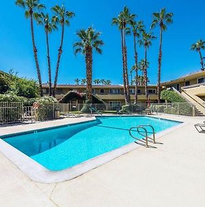 Hidden Oasis Condo With Shared Outdoor Pool - Weekly Rental Only Condo photos Exterior