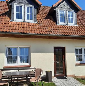 Lacky - Kleines Familienreihenmittelhaus In Grieben Hiddensee photos Exterior