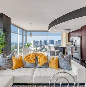 Exquisite Polished Panoramic Buckhead Penthouse-Designed photos Exterior
