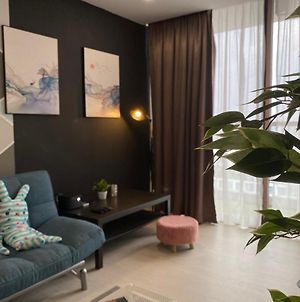 New Cozy 3 Bedrooms Condo With Netflix @ Cyberjaya Near Klia Picc photos Exterior