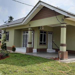 Villa Hijau Guest House photos Exterior
