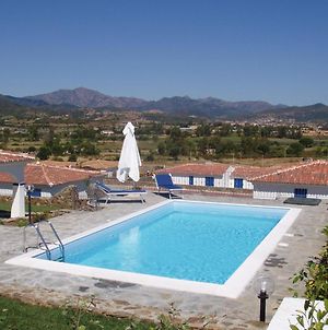 Budoni Villa Sleeps 6 Pool Air Con Wifi photos Exterior