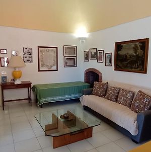 Appartamento In Villa Elegante Leuca photos Exterior