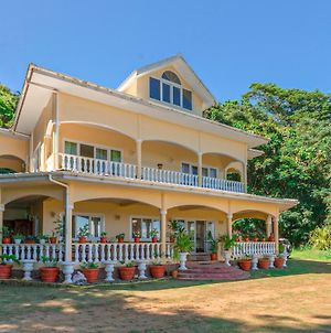 Seybreeze Villa photos Exterior