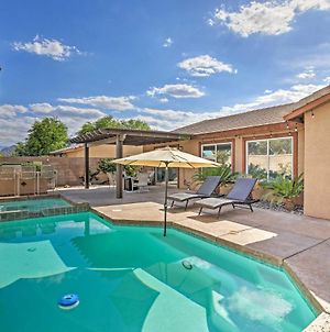 Luxury La Quinta Getaway With Private Pool! photos Exterior