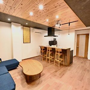 New Open - Manabi-Stay Takayama Sakura 古い町並みまで徒歩１分！迫力の大画面シアタールームと香り高い檜風呂完備！！ photos Exterior