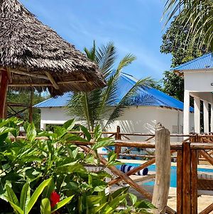 The Star Hotel And Sports Bar Zanzibar photos Exterior