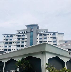 Raia Hotel Kota Kinabalu photos Exterior
