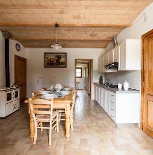 Altido Traditional Apt For 4 In The Heart Of Tuscany photos Exterior