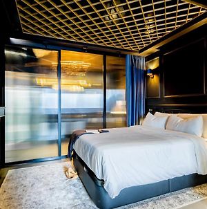 Suite Shibari By Justine Apartments Sobria Elegante Y Pecaminosa Apartamento Turistico En Madrid Rio photos Exterior