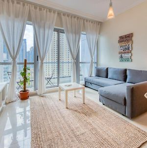 One Bedroom Waterfront Apartment In Bay Central 2, Dubai Marina By Deluxe Holiday Homes photos Exterior