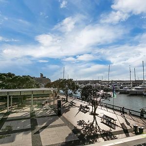 Qv Studio With A Water View In The Viaduct - 3011 photos Exterior
