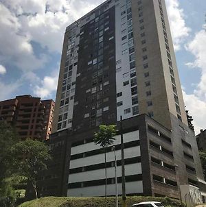 Apartamento En Medellin Sector El Poblado photos Exterior