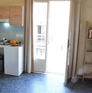 Anemone Cozy Apartment · Feel The Urban Experience photos Exterior