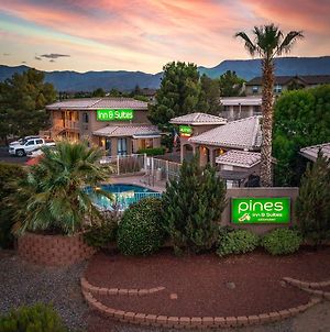 Pines Inn & Suites photos Exterior