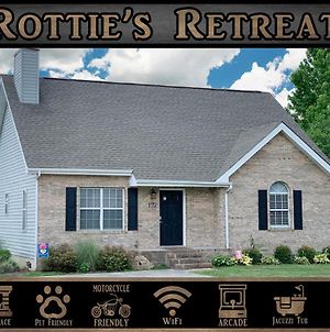 Rotties' Retreat Home photos Exterior