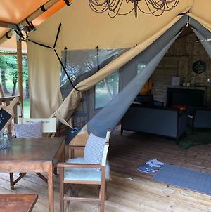 Gifford Island Glamping Bed Breakfast photos Exterior