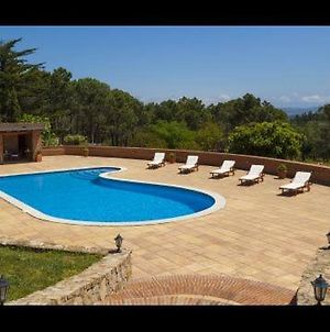 Tordera Villa Sleeps 10 With Pool And Air Con photos Exterior