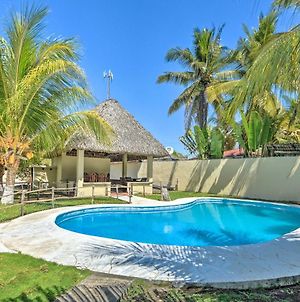 Guatemala Beachfront Villa With Direct Beach Access! photos Exterior