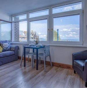 Ocean View - 1 Bedroom Apartment - Saundersfoot photos Exterior