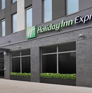Holiday Inn Express - Brooklyn - Bushwick , An Ihg Hotel photos Exterior