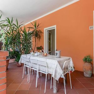 Delightful Villa In Camaiore With Heating photos Exterior