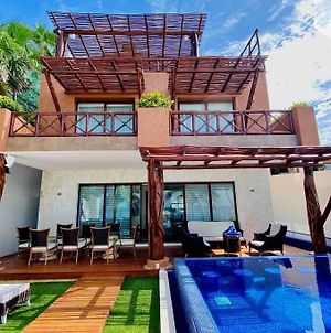 Luxury & Cozy Villa With Beach Access And Elavator photos Exterior
