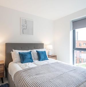 Brand New Apartment In The Heart Of York With Free Parking photos Exterior