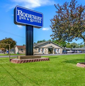 Rodeway Inn & Suites Weedsport Ny photos Exterior