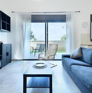 Luxury Living At Achziv Beach Apartment photos Exterior