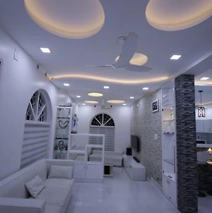 Super Luxurious House In Caritas ,Kottayam photos Exterior