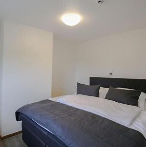Large Bedroom With Private Bathroom In The Lodge Directly On The Eider photos Exterior