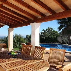 Typical Majorcan House With Private Pool, Near The Town Of Petra photos Exterior