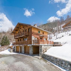Chalet Himalaya , 10 Person Chalet With 5 Ensuite Bedrooms And Outdoor Jacuzzi In Meribel Centre photos Exterior
