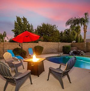 Awesome Chandler Home With Heated Pool! Home photos Exterior