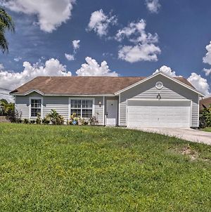 Charming Port St Lucie Getaway With Pool! photos Exterior