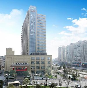 New Century Hotel Yiwu photos Exterior