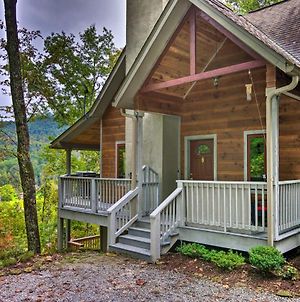 Studio With Deck And Views, 7 Miles To Franklin! photos Exterior