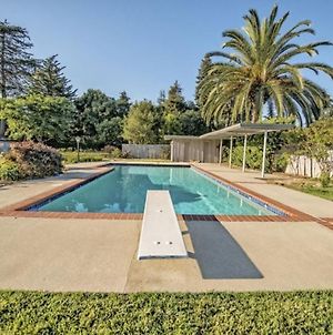 Exclusive Hope Ranch With Private Ocean Beach Access W/Pool photos Exterior