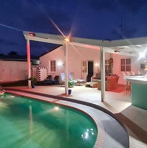 Family Villa With High Speed Internet And Private Pool photos Exterior