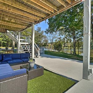 Lakefront Home In Quiet Cove Dock, Patio And Kayaks photos Exterior