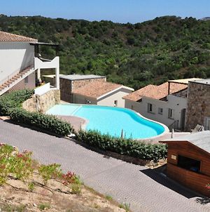 Elegant Holdiay Home In Sardinia With Pool And Garden photos Exterior