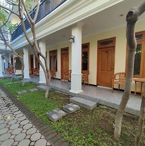 Majapahit Residence Syariah By Homey photos Exterior