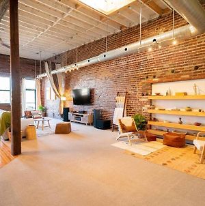 Modern Arts District Loft With Huge Private Patio photos Exterior