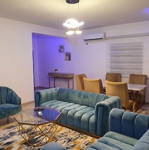 Comfy 3-Bedroom Apartment In Lekki photos Exterior